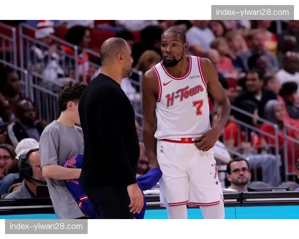 从十连败到季后赛边缘：休斯顿火箭队本赛季的转折之路